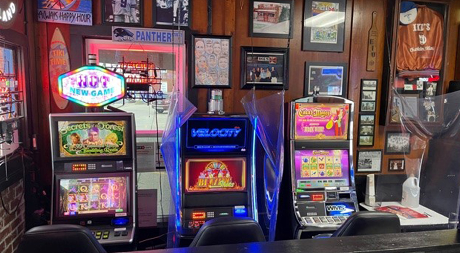 Video Gaming at Ikes Bar & Grill in Charleston, IL Video Gaming in Charleston