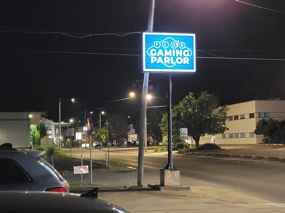 Video Gaming at Flo's Gaming LLC - Main St in Benton, IL Video Gaming in Benton