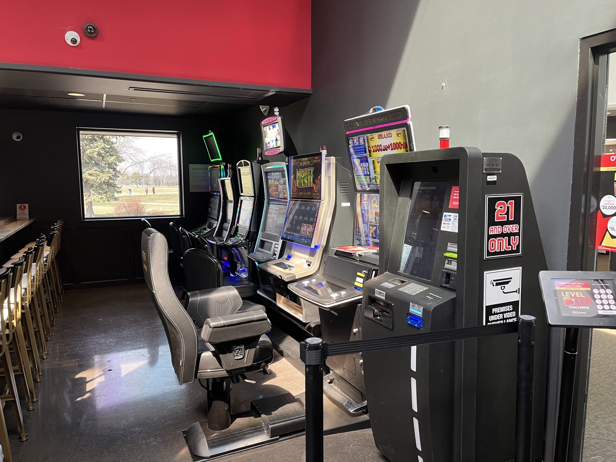 Video Gaming at Sal & Tony’s Italian in Buffalo Grove, IL Video Gaming in Buffalo Grove