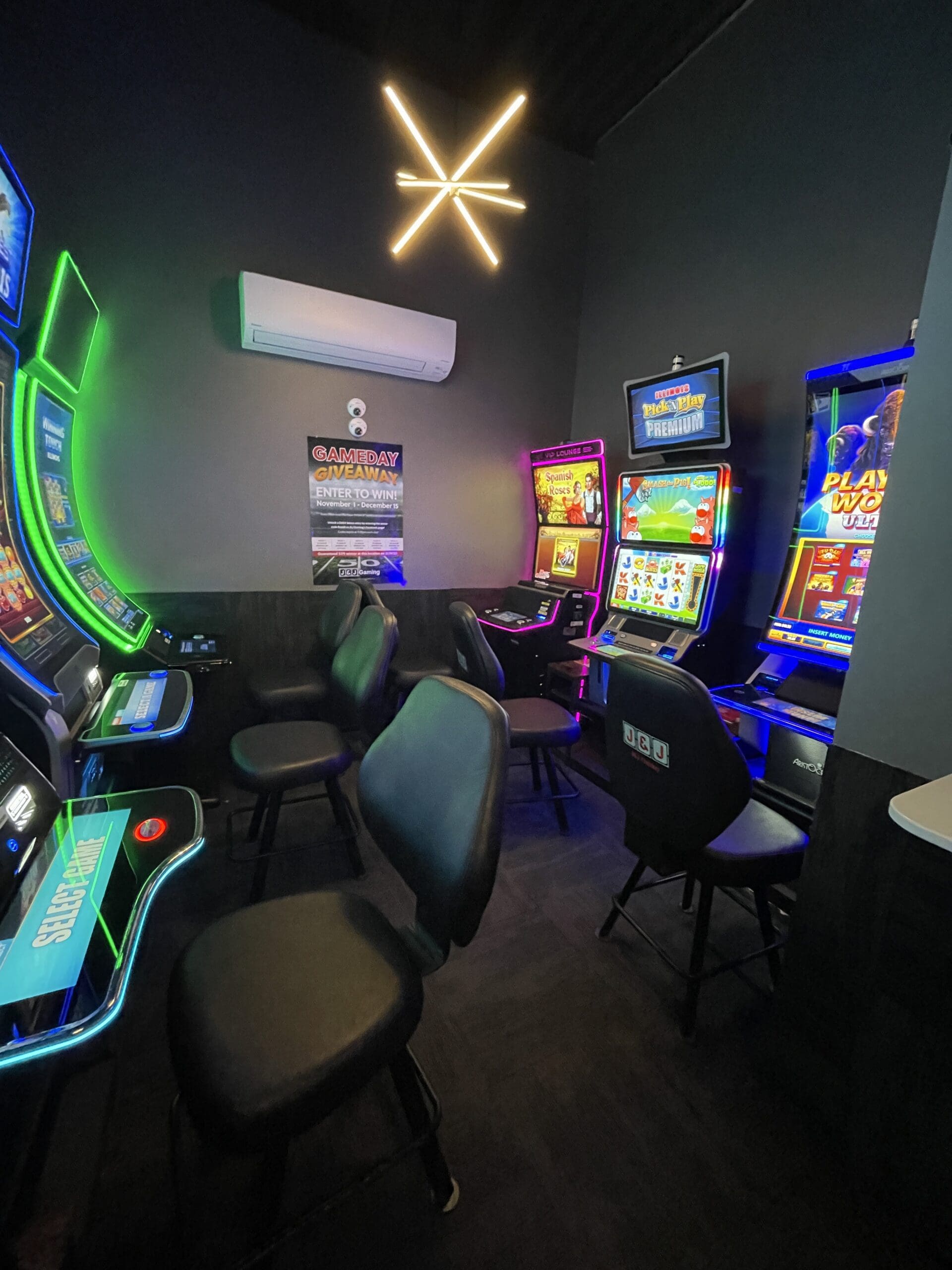 Video Gaming at Blondies Convenience-Liquor-Gaming in Montrose, IL Video Gaming in Montrose