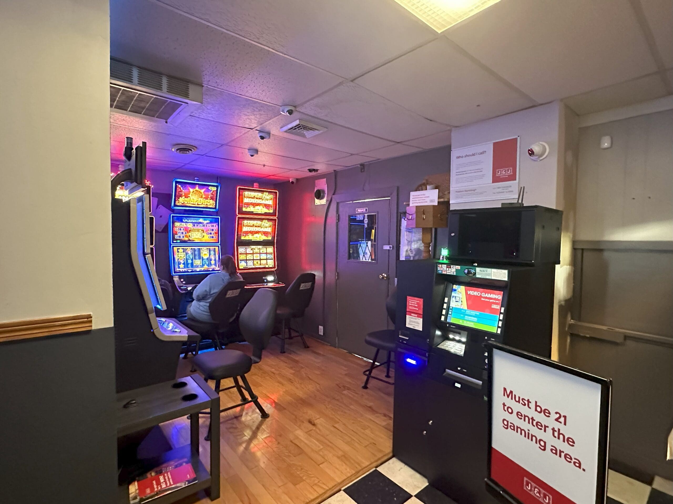 Video Gaming at Georgies Pub in Streator, IL Video Gaming in Streator