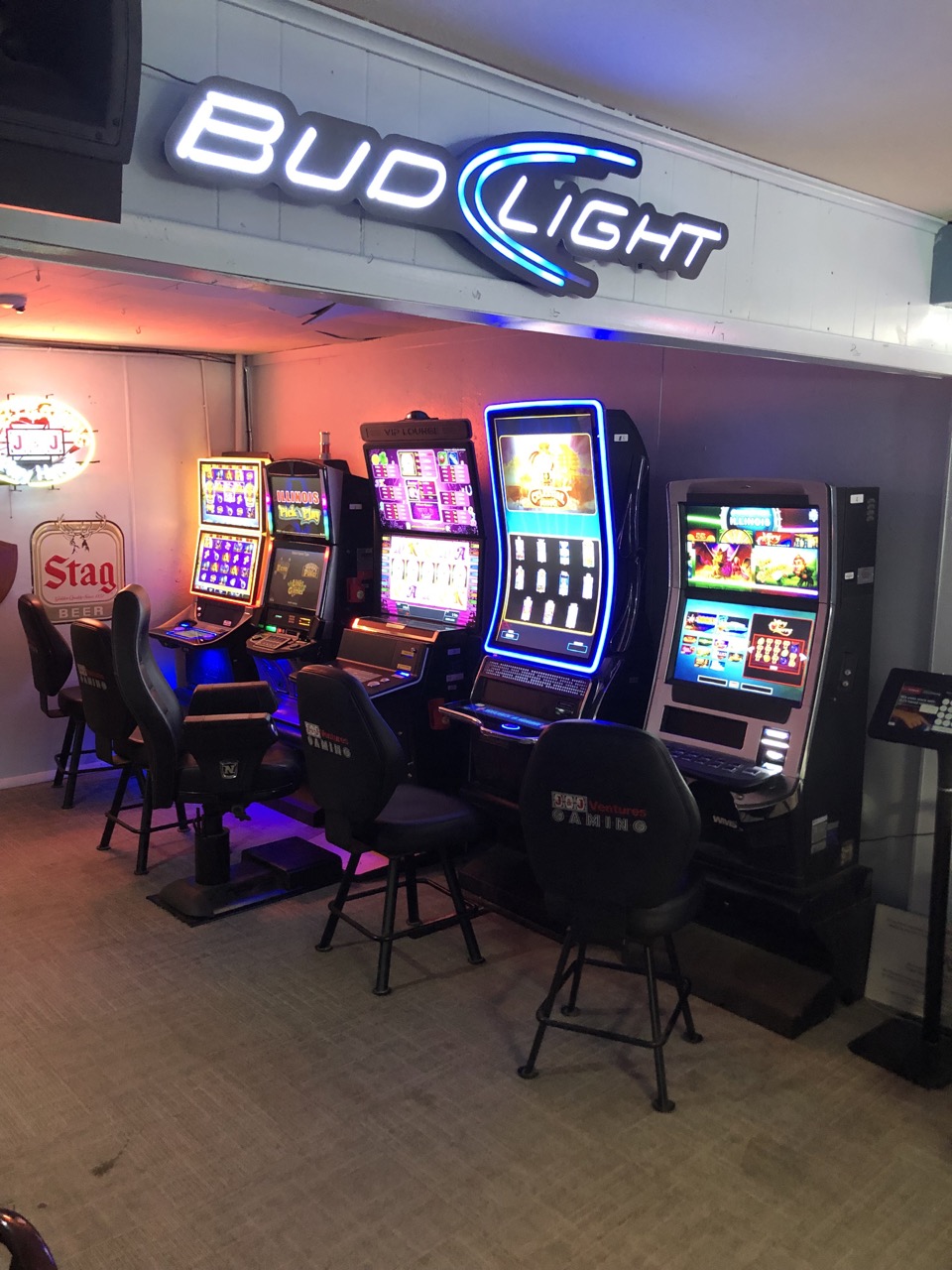 Double R Bar | J&J Gaming