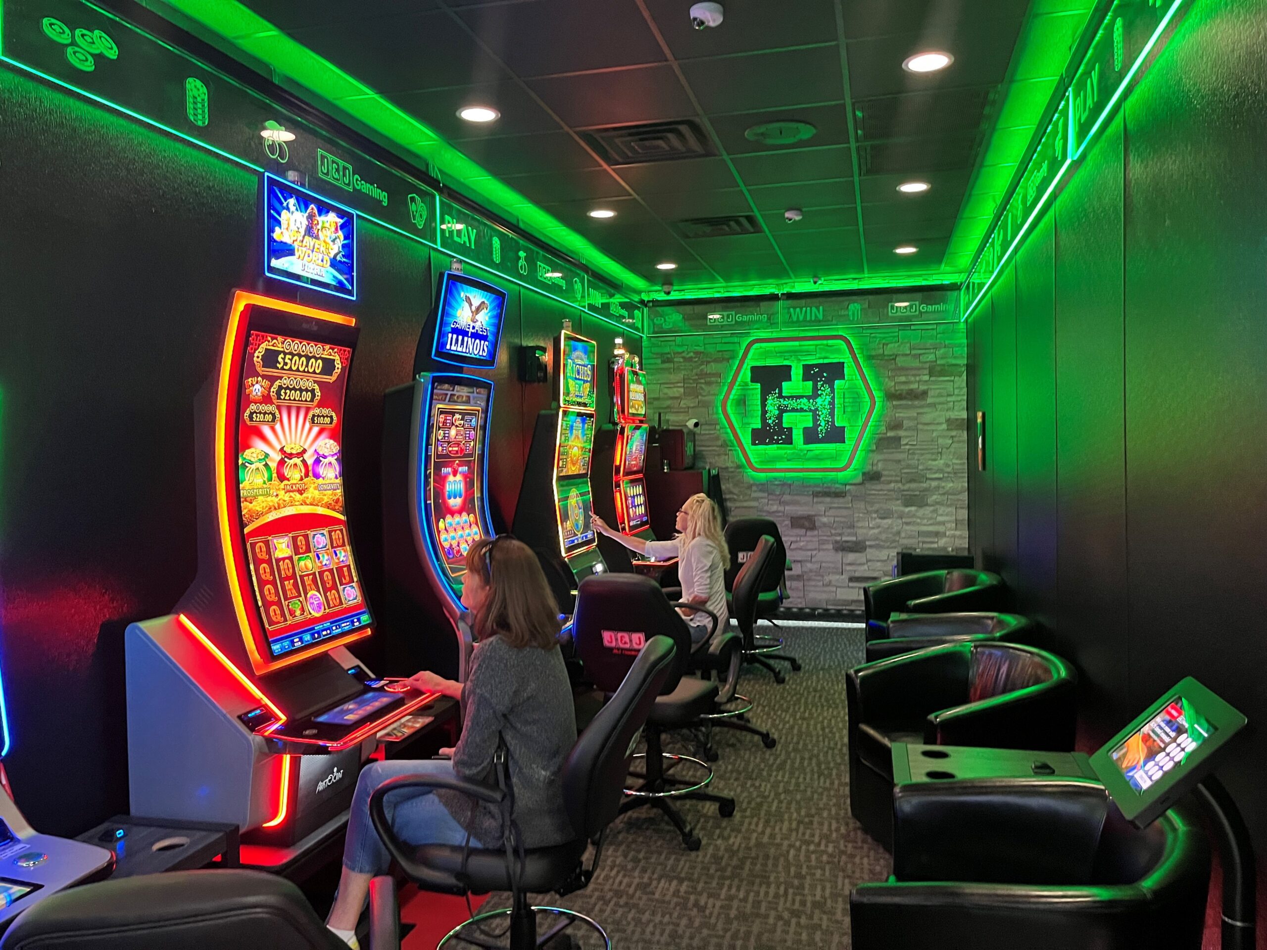 Video Gaming in Fairview Heights, IL