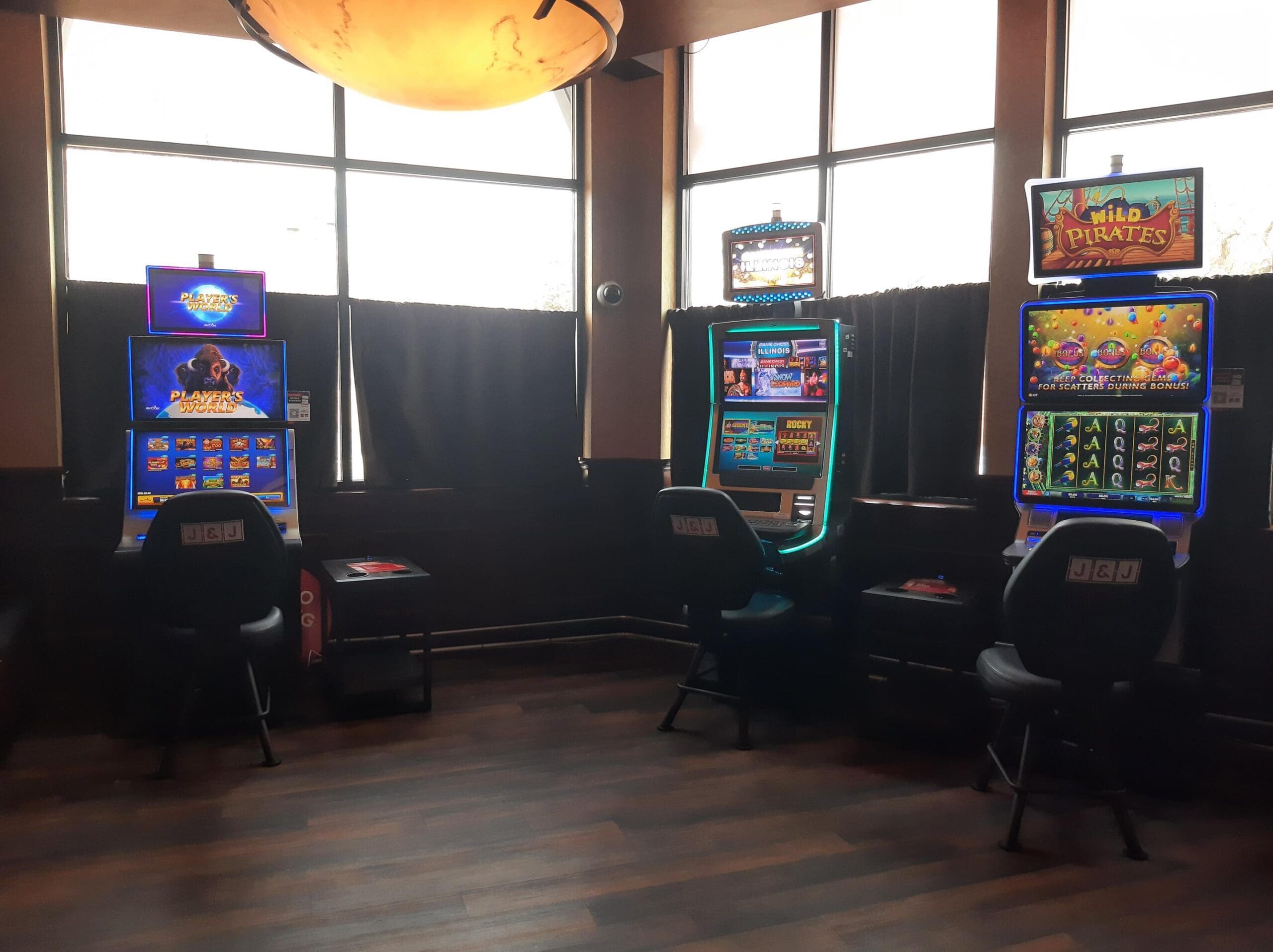 Video Gaming at Clara's in Woodridge, IL Video Gaming at Clara's in Woodridge, IL