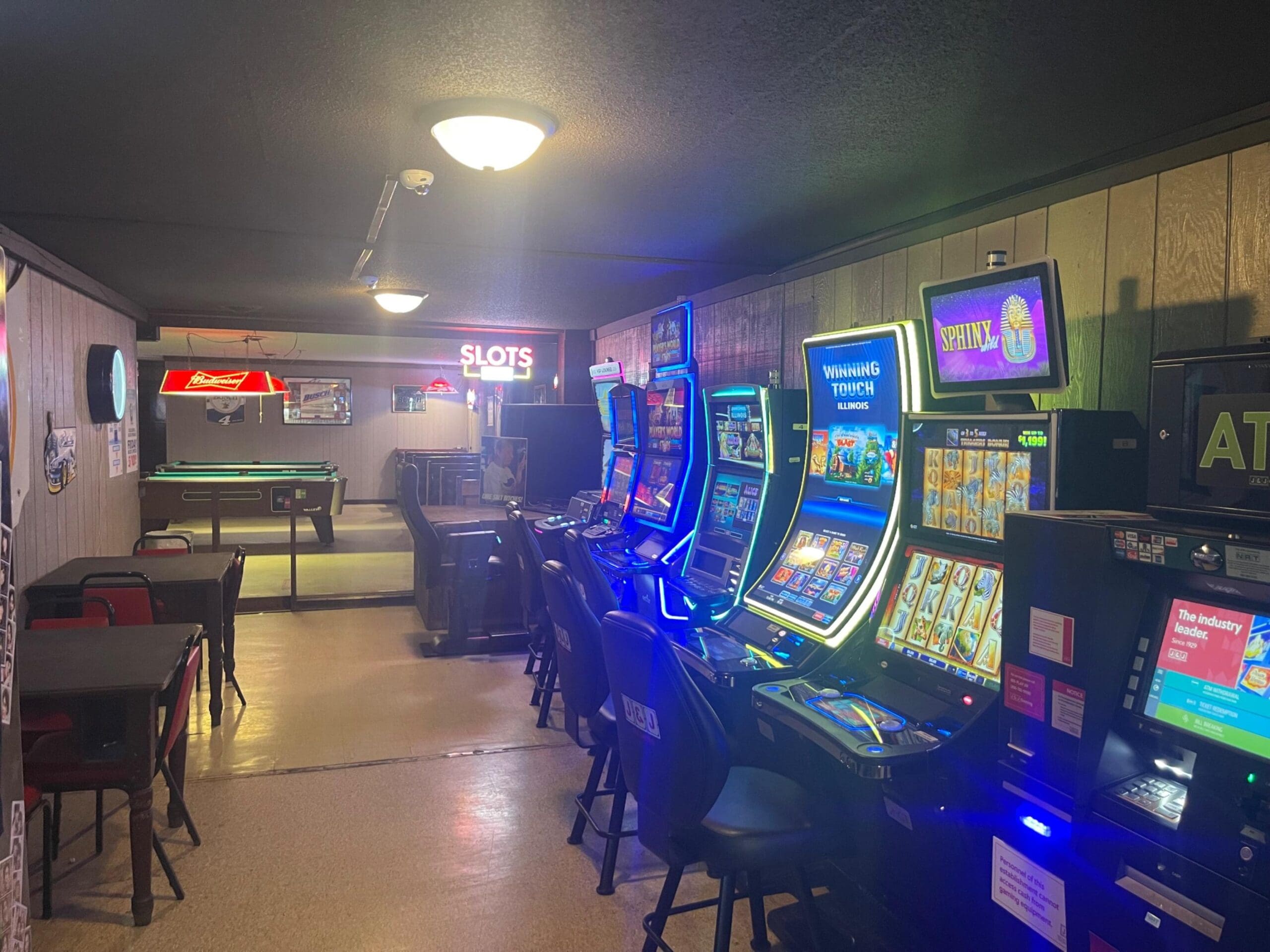 Video Gaming at Lori's Sportsman Inn in Westville, IL