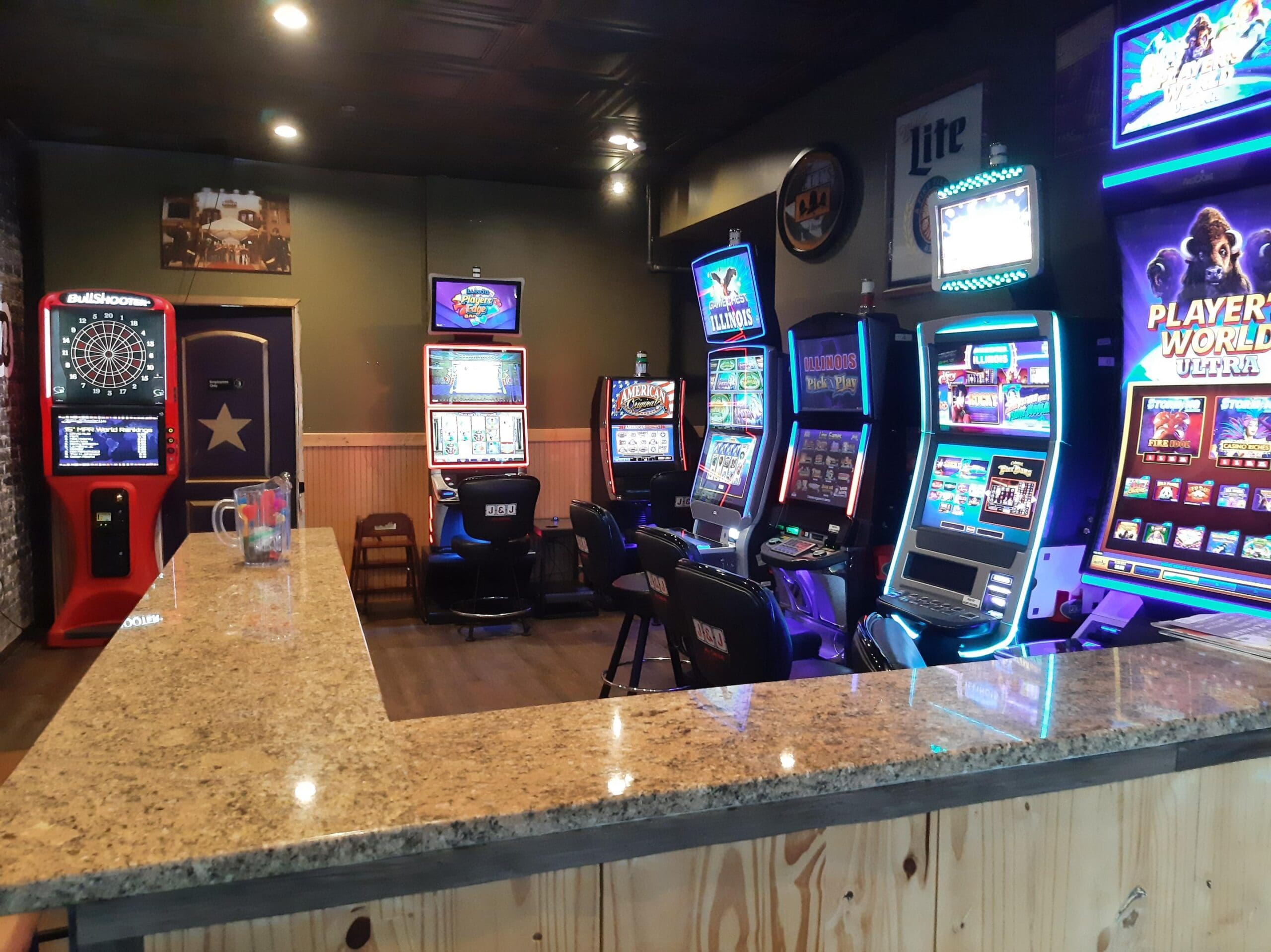 Video Gaming at Green Town Tavern in Waukegan, IL Video Gaming at Green Town Tavern in Waukegan, IL