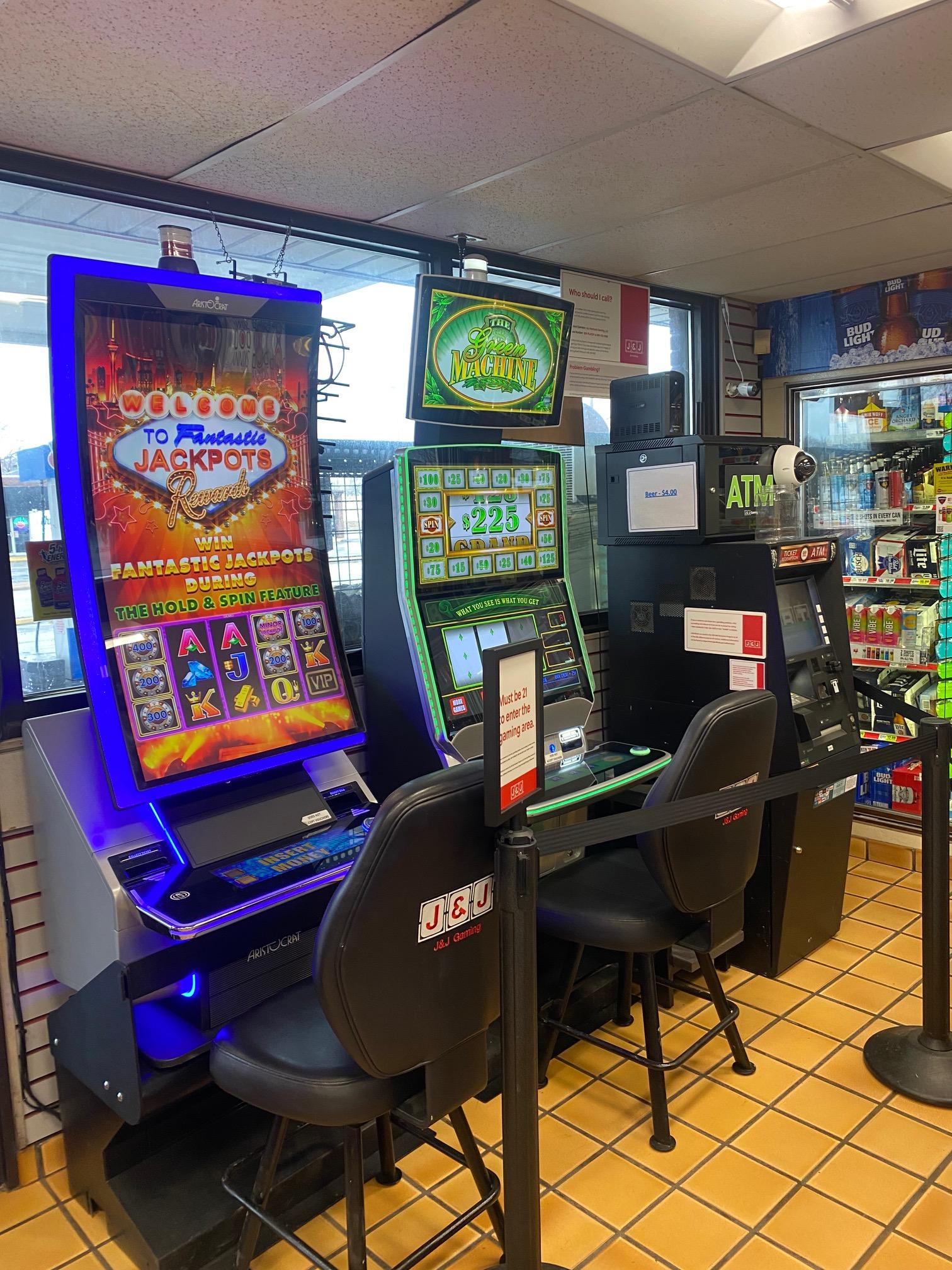 Video Gaming at Moe’s Corner in Wood River, IL Video Gaming at Moe’s Corner in Wood River, IL