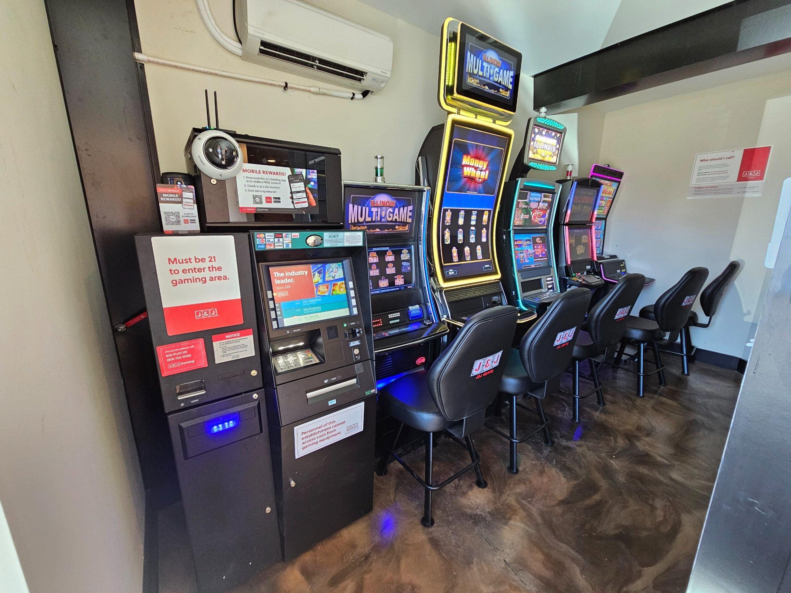 Video Gaming at Joe’s Pizza in Mascoutah, Illinois Video Gaming at Joe’s Pizza in Mascoutah, Illinois