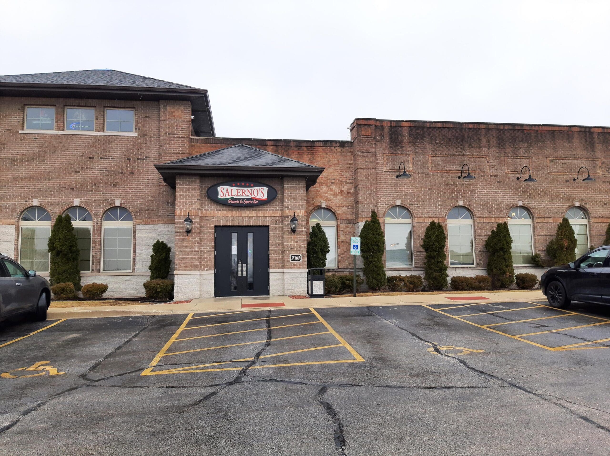 Video Gaming at Salerno's Pizzeria & Sports Bar in Hodgkins, IL Video Gaming at Salerno's Pizzeria & Sports Bar in Hodgkins, IL