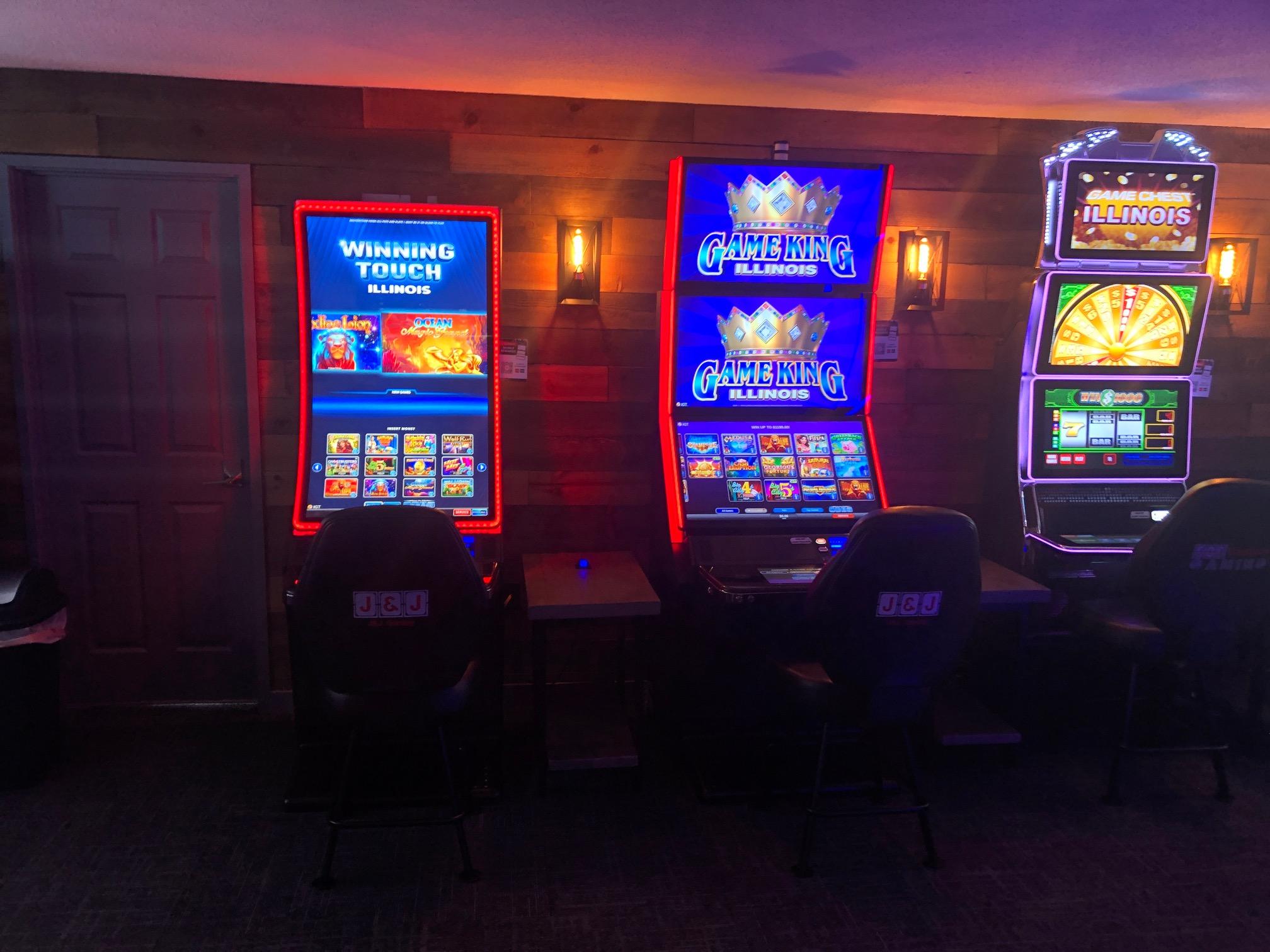 Video Gaming at Destiny’s 2.0 in Belgium, IL