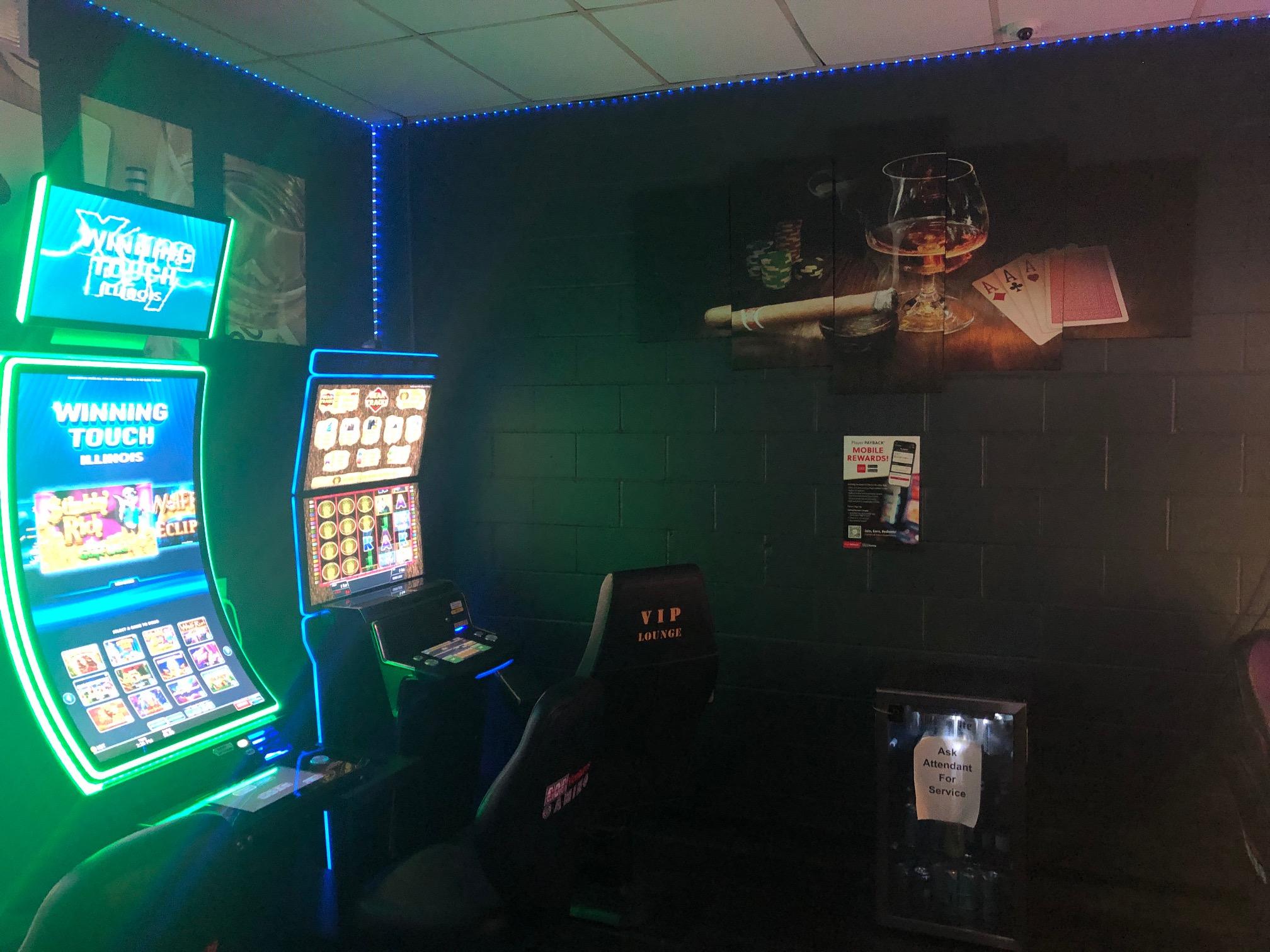 Video Gaming at Rochester Phillips 66 in Rochester, IL