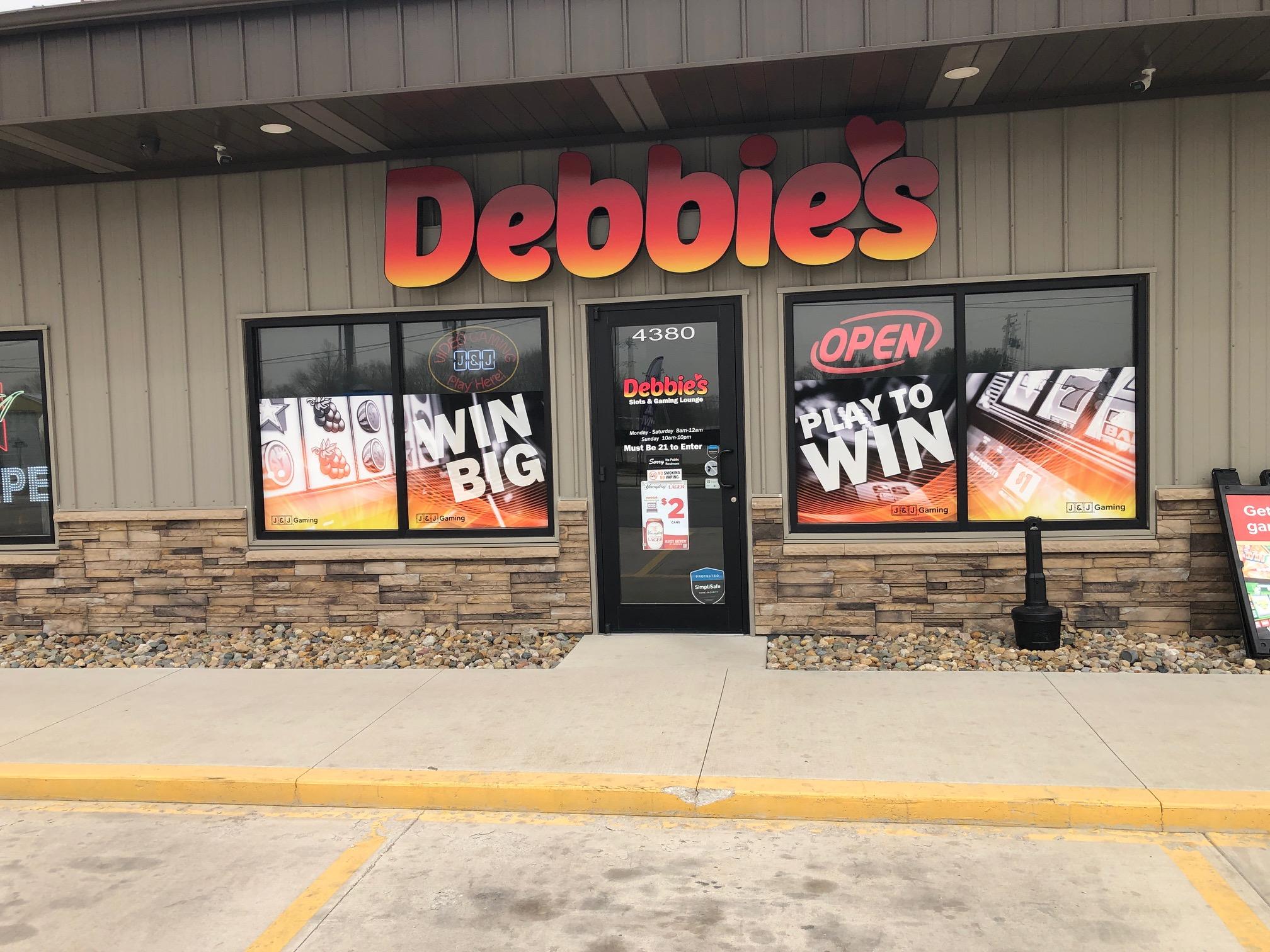 Video Gaming at Debbie's - Harristown in Decatur, IL Video Gaming at Debbie's - Harristown in Decatur, IL