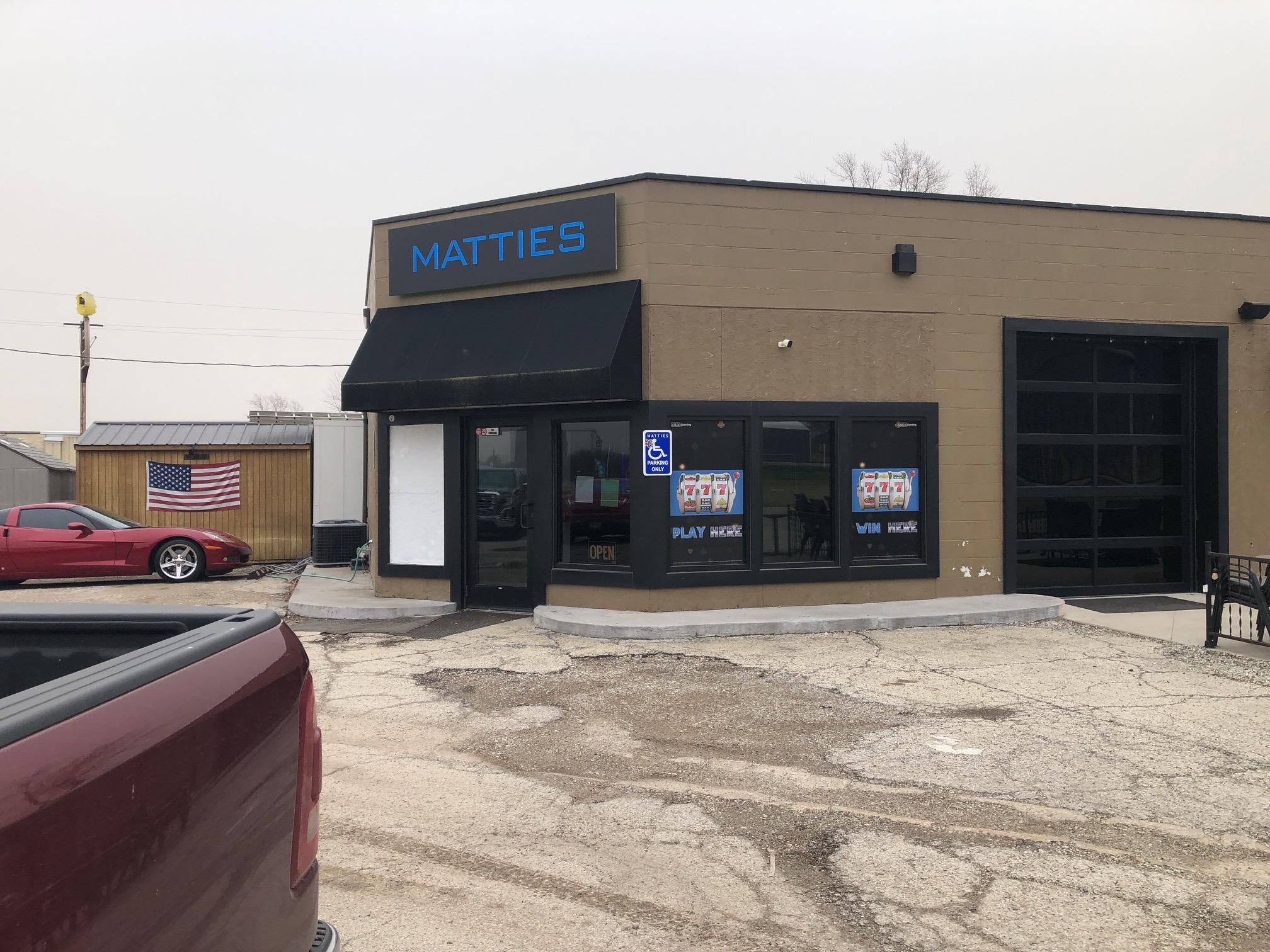 Video Gaming at Mattie’s Bar & Grill in Macon, IL