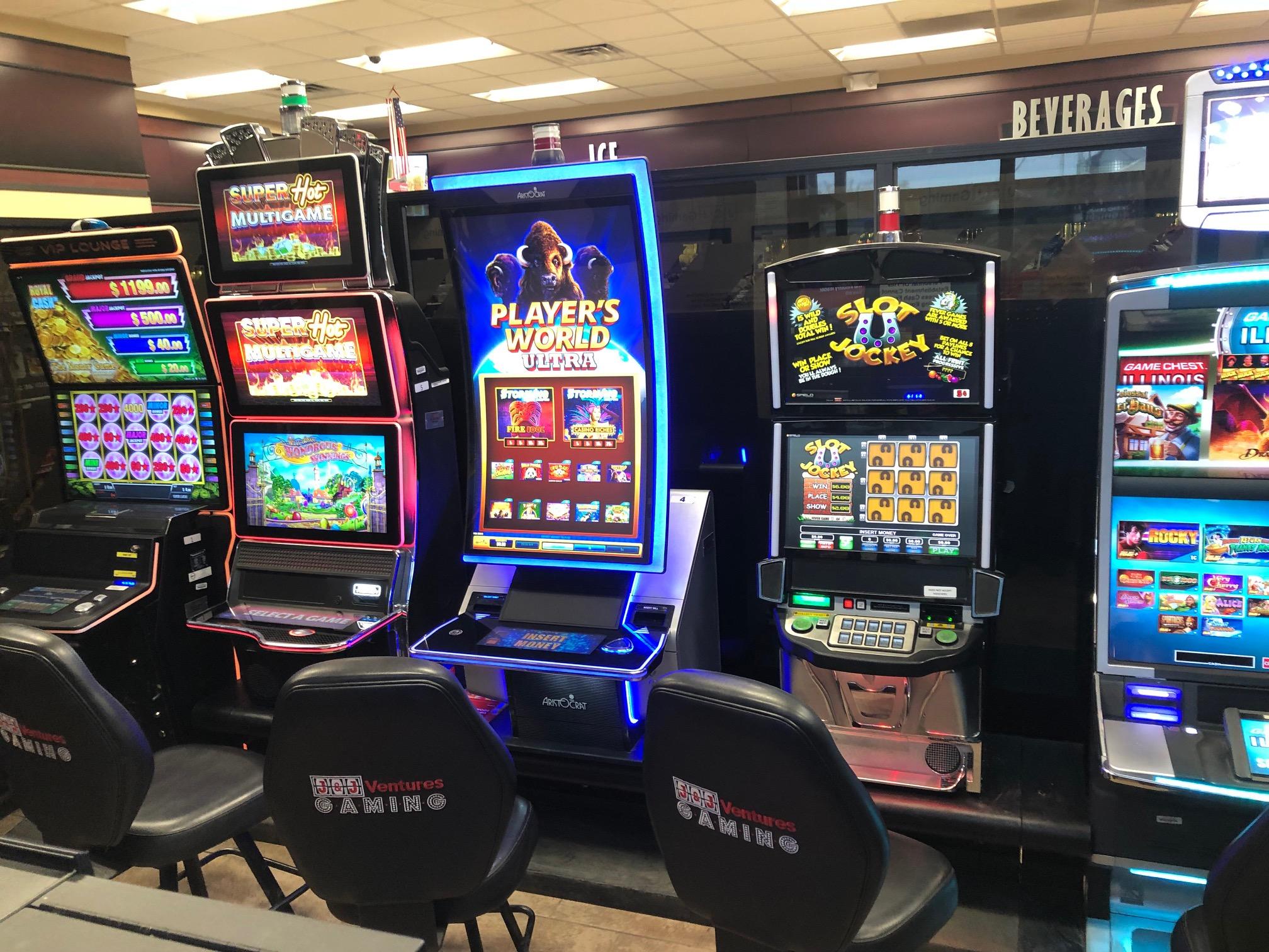 Video Gaming at Casey's General Store #3554 in Mulberry Grove, IL