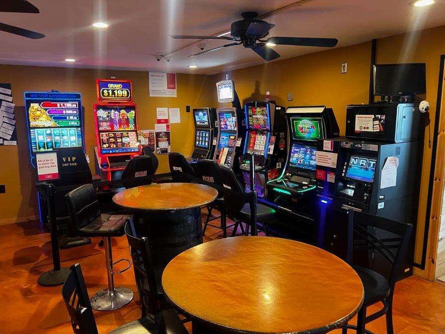 Video Gaming at Honey Hole 1 LLC in Cahokia Heights, IL Video Gaming at Honey Hole 1 LLC in Cahokia Heights, IL