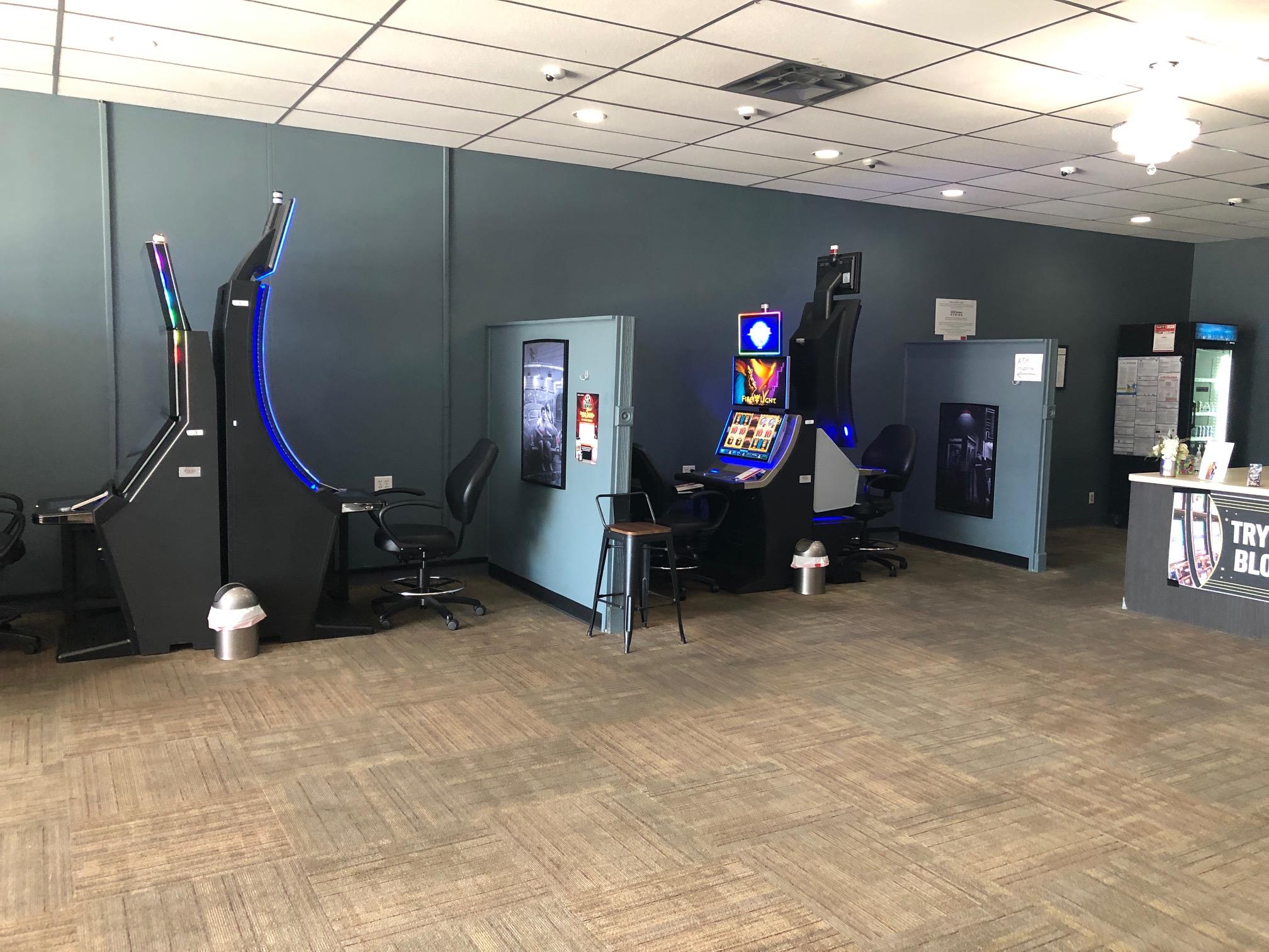 Video Gaming at Blondie's Gaming Cafe in North Pekin, IL Video Gaming at Blondie's Gaming Cafe in North Pekin, IL