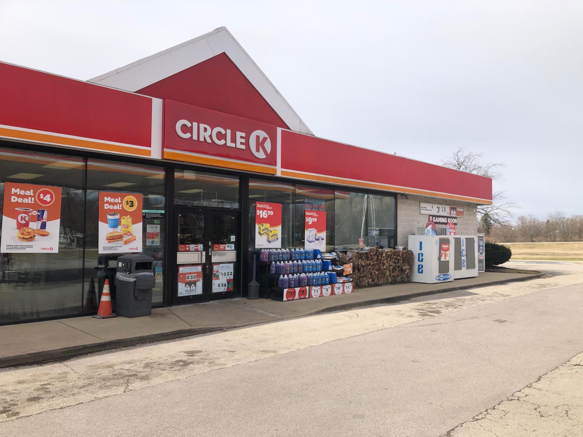 Video Gaming at Circle K #4701385 in Clifton, IL Video Gaming at Circle K #4701385 in Clifton, IL